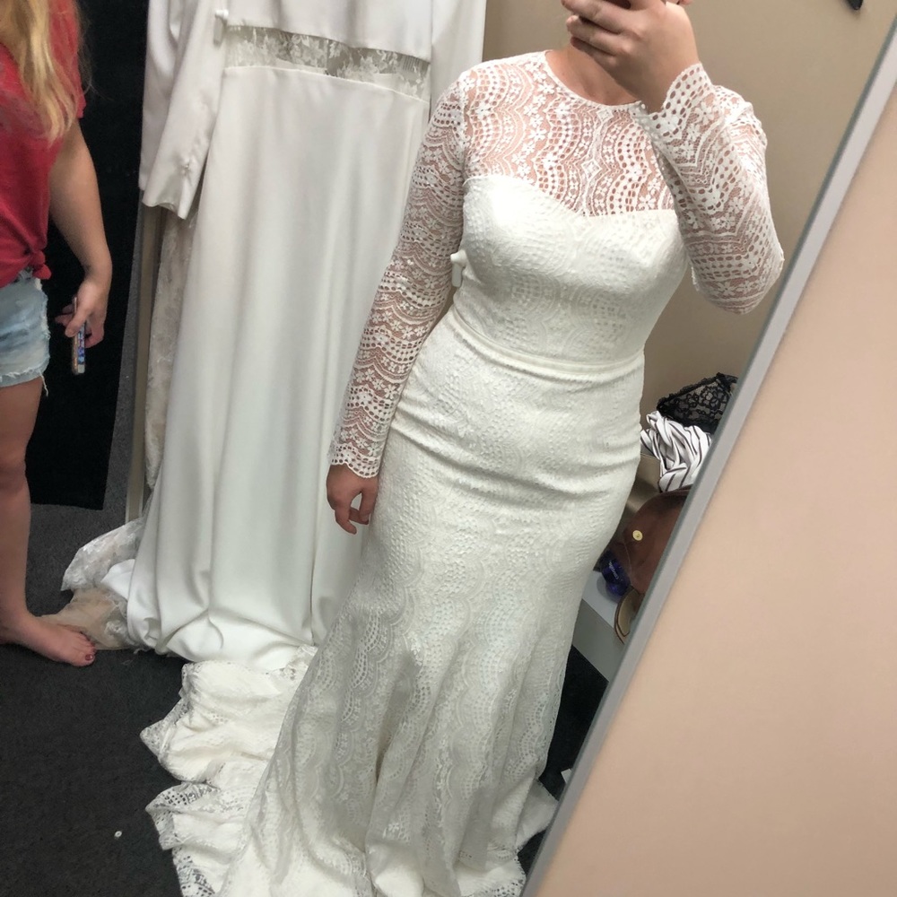 Jesus Peiro Wedding Gown